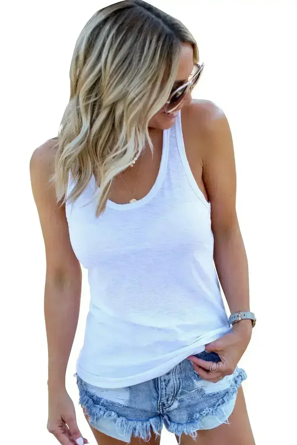 Casual White Scoop Neck Basic Solid Summer Tank Top - Femstylo