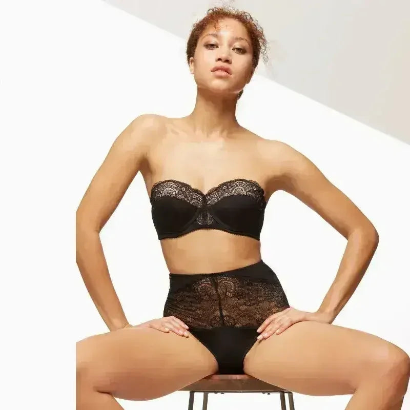 Blush Escape Longline Strapless Padded Lace Bra - Femstylo