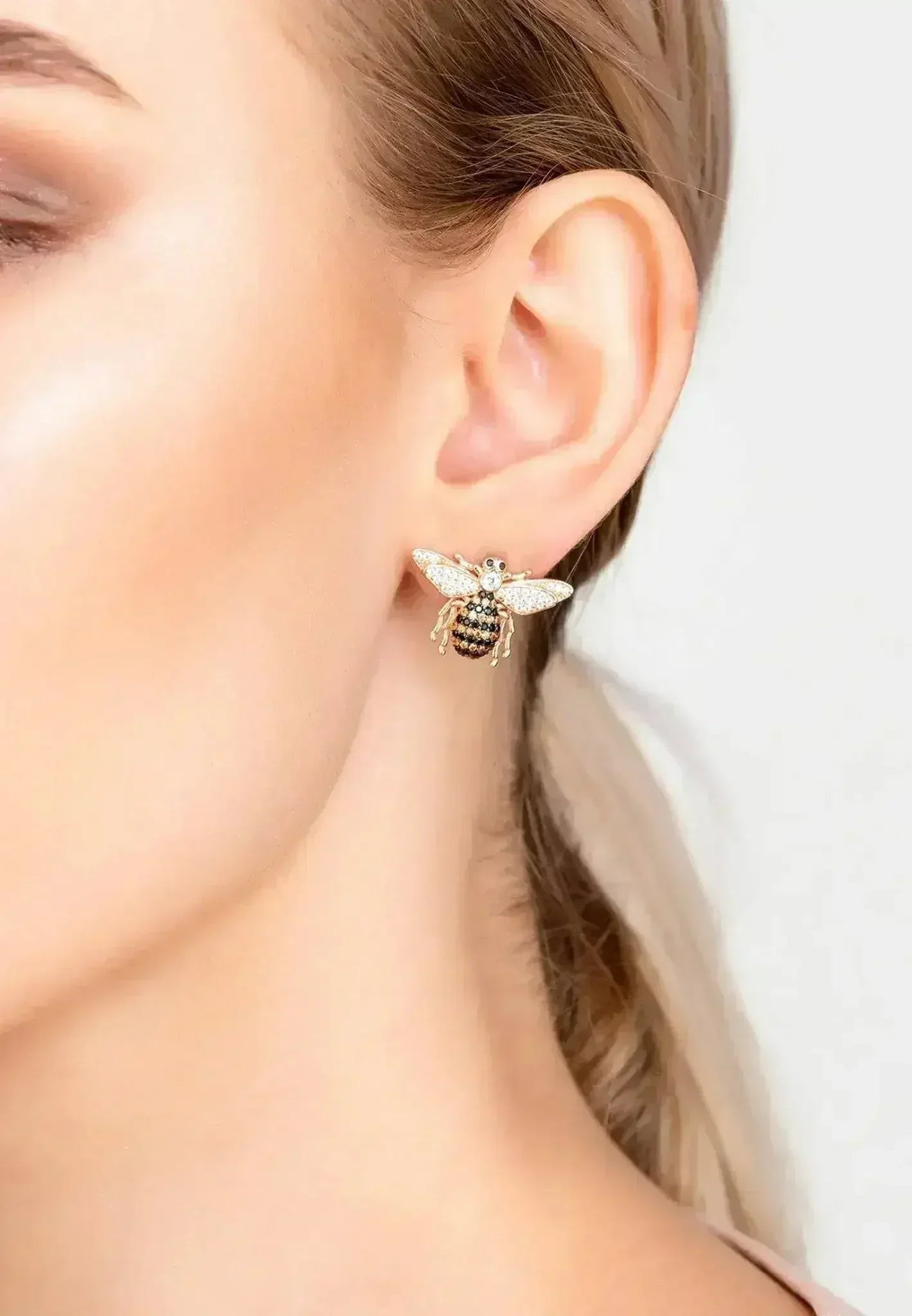 Honey Bee Stud Earrings Rosegold - Femstylo