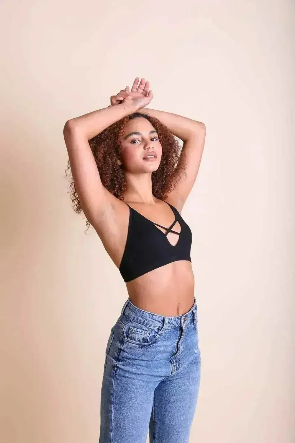Kali Cross Plunge Bralette - Femstylo