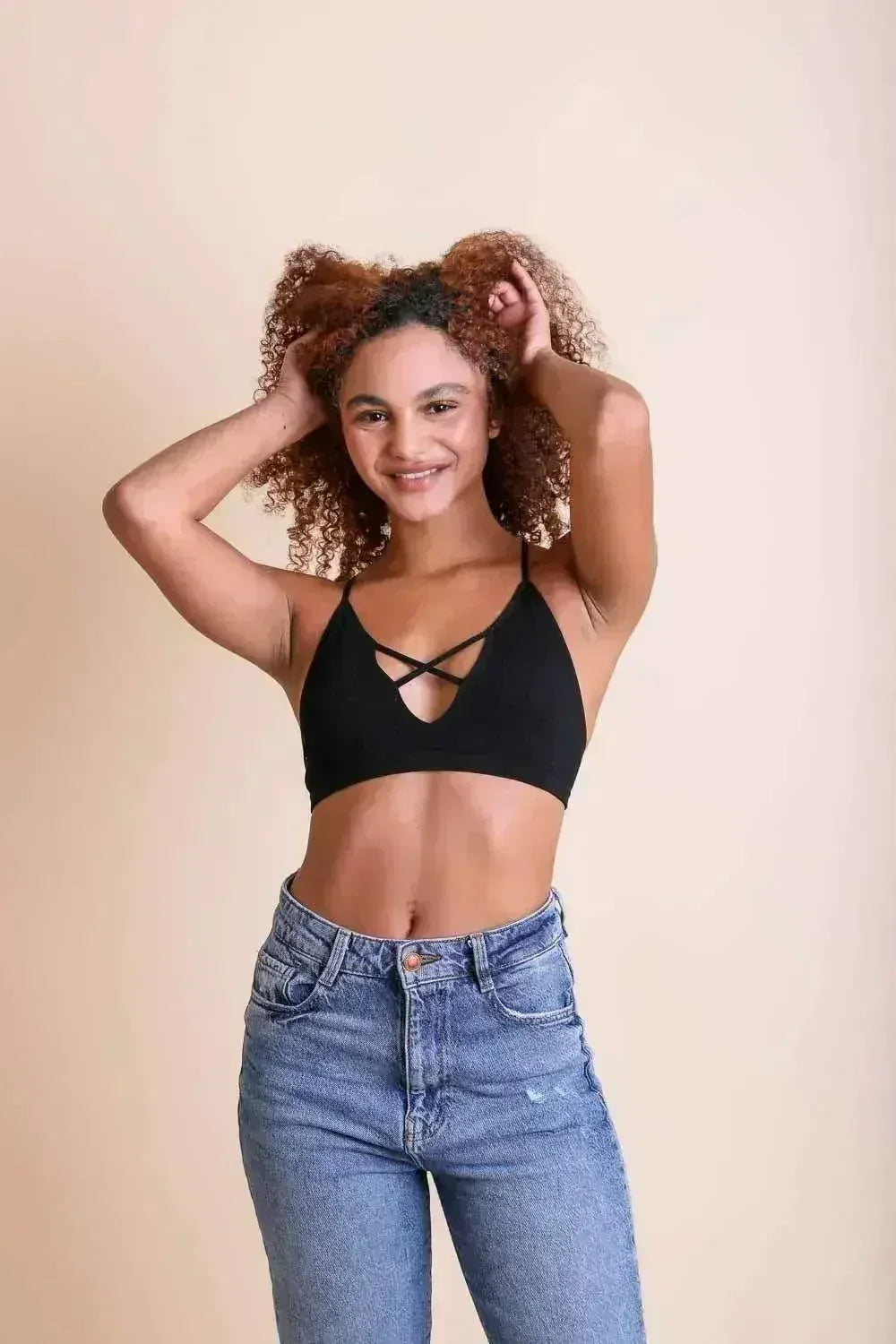 Kali Cross Plunge Bralette - Femstylo