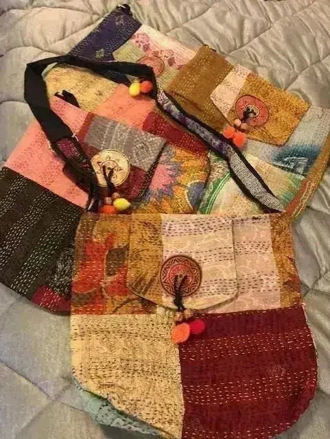 Vintage Silk Saree Kantha throw - Hand Stitched Upcycled - Femstylo